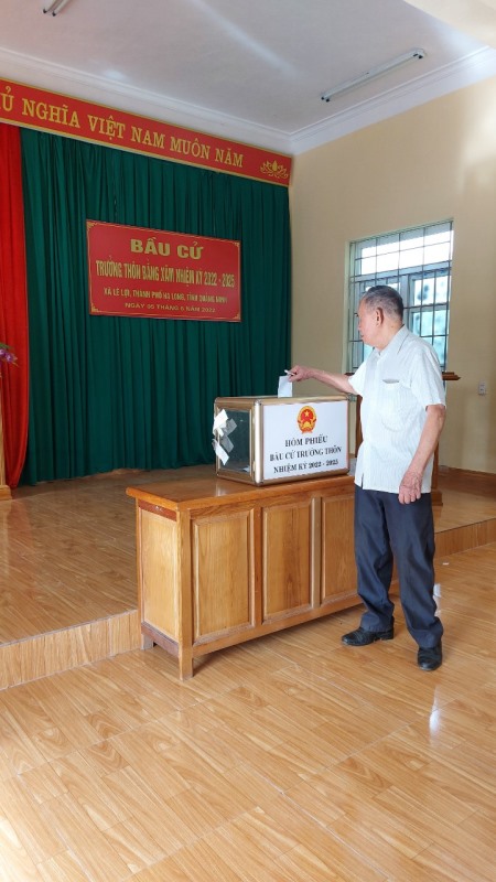 Ngày 05/2022, tất cả 07 thôn trên địa bàn xã Lê lợi đã đồng loạt tổ chức bầu cử Trưởng thôn nhiệm kỳ 2022-2025
